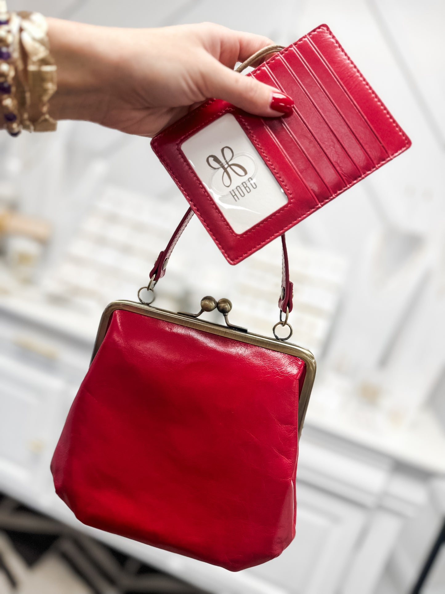 Alba Crossbody Claret