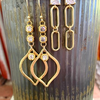 Drops of Crystals Earrings