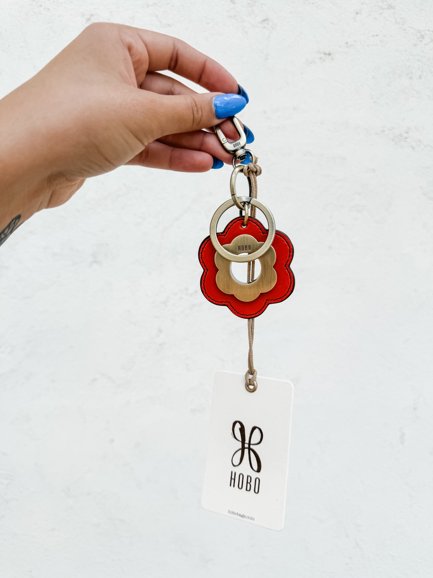 Daisy Keychain Grenadine