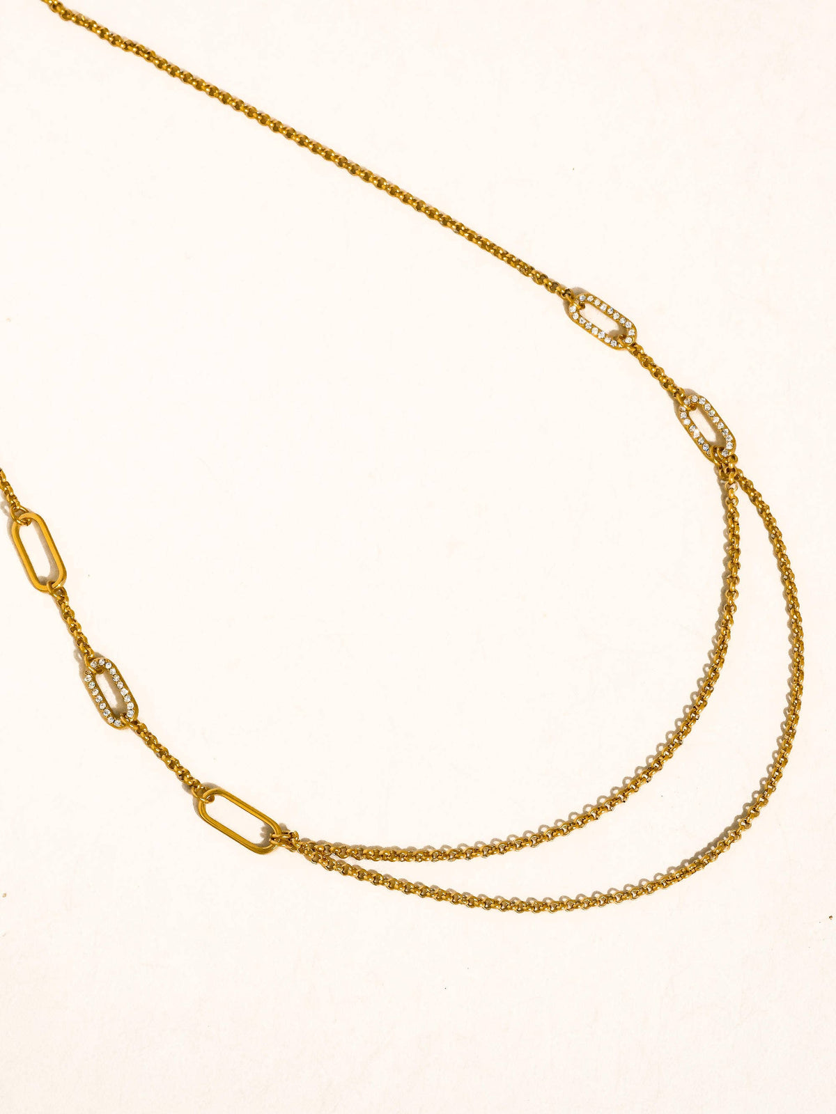 Vion Necklace