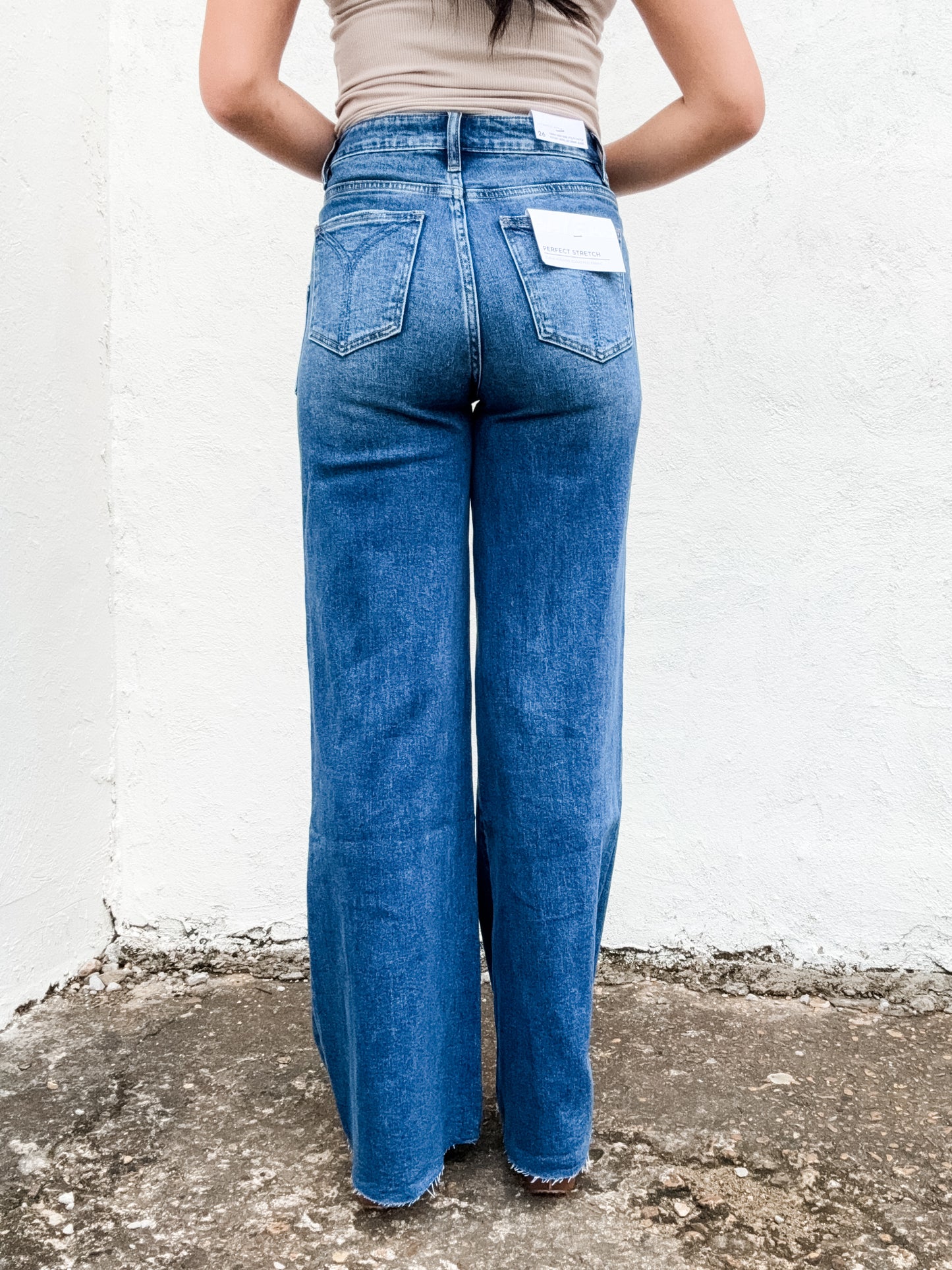 Utility Patch Pocket Wide Leg Denim Jeans Indigo