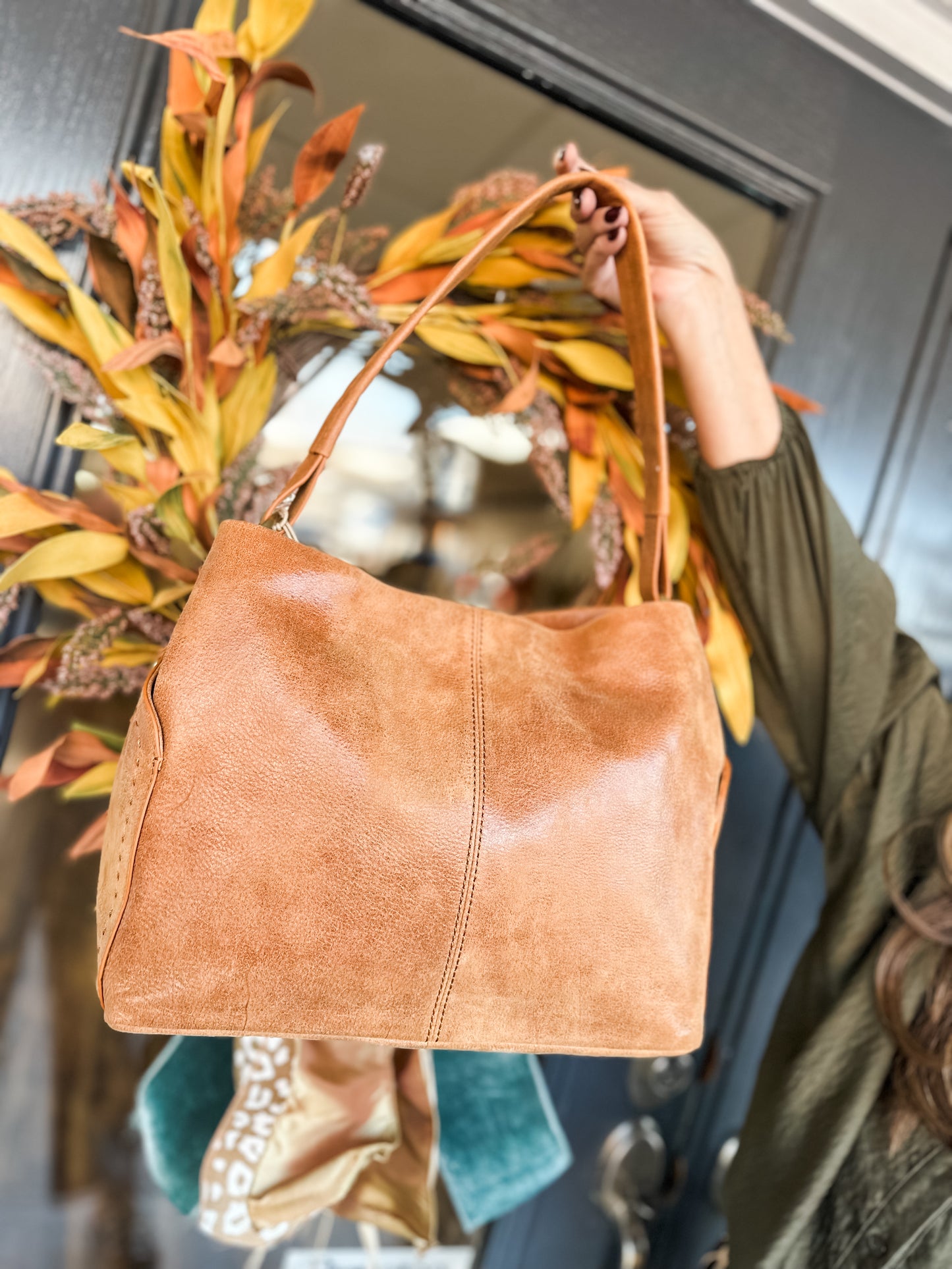 Seneca Shoulder Bag Whiskey
