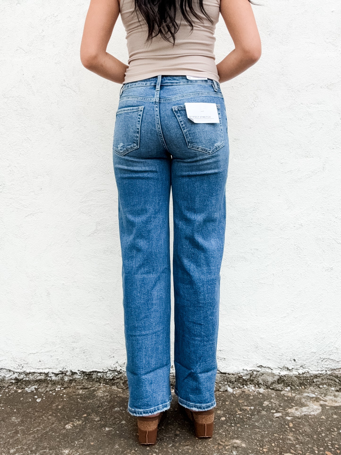Low Rise Relax Straight Leg Crop Denim Jeans