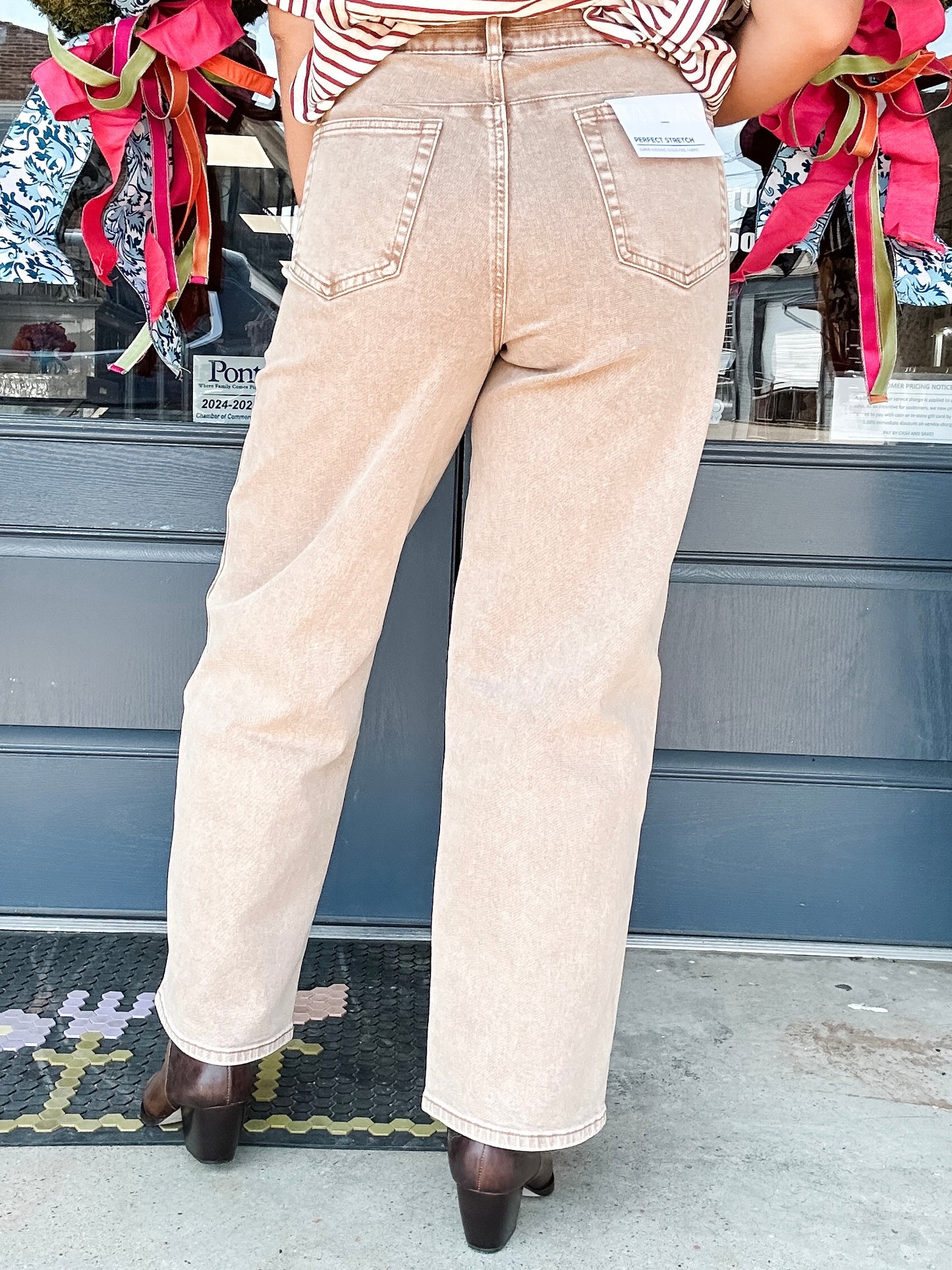 Evelyn Khaki Jeans