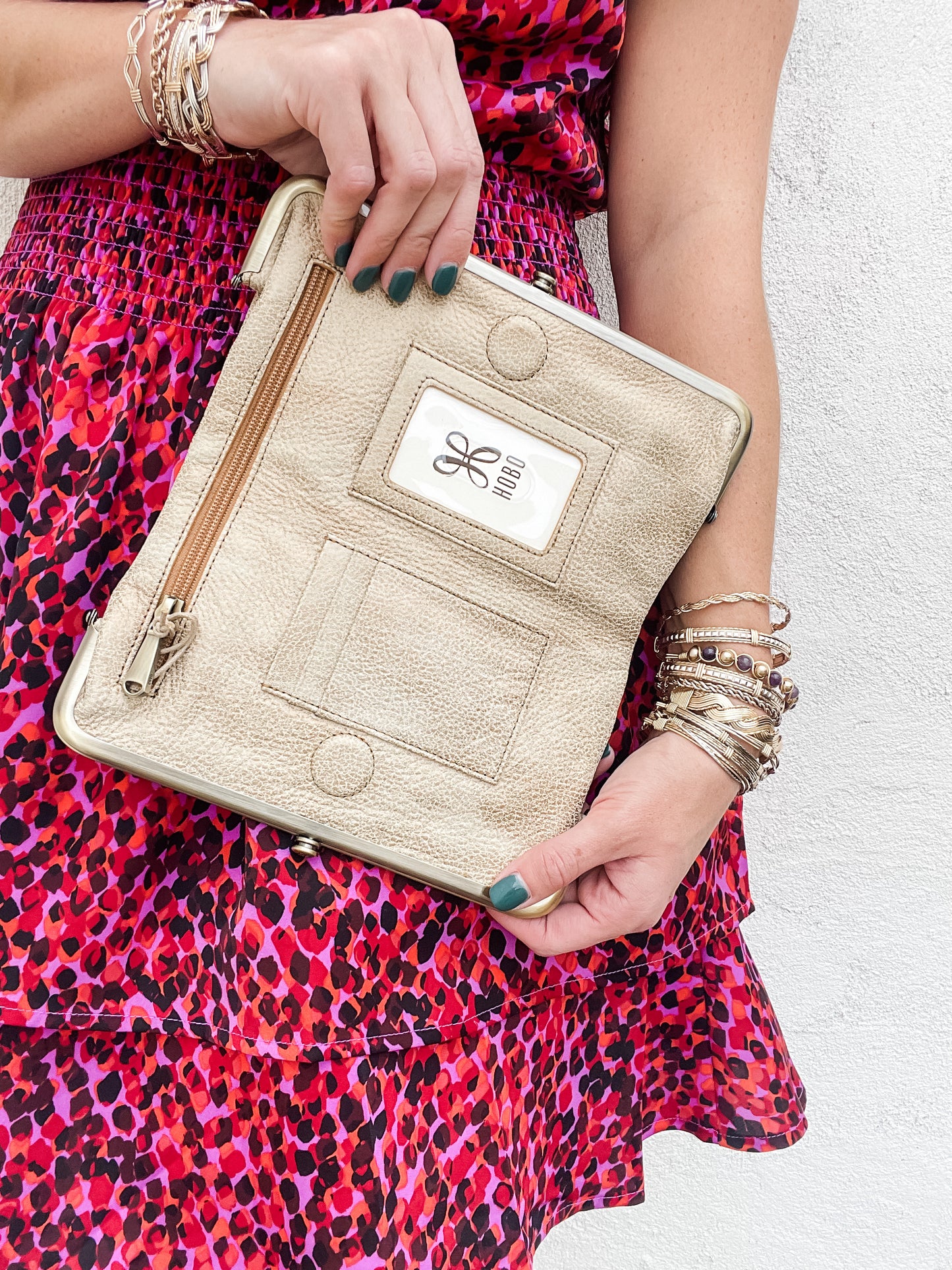 Lauren Clutch-Wallet Gold Leaf