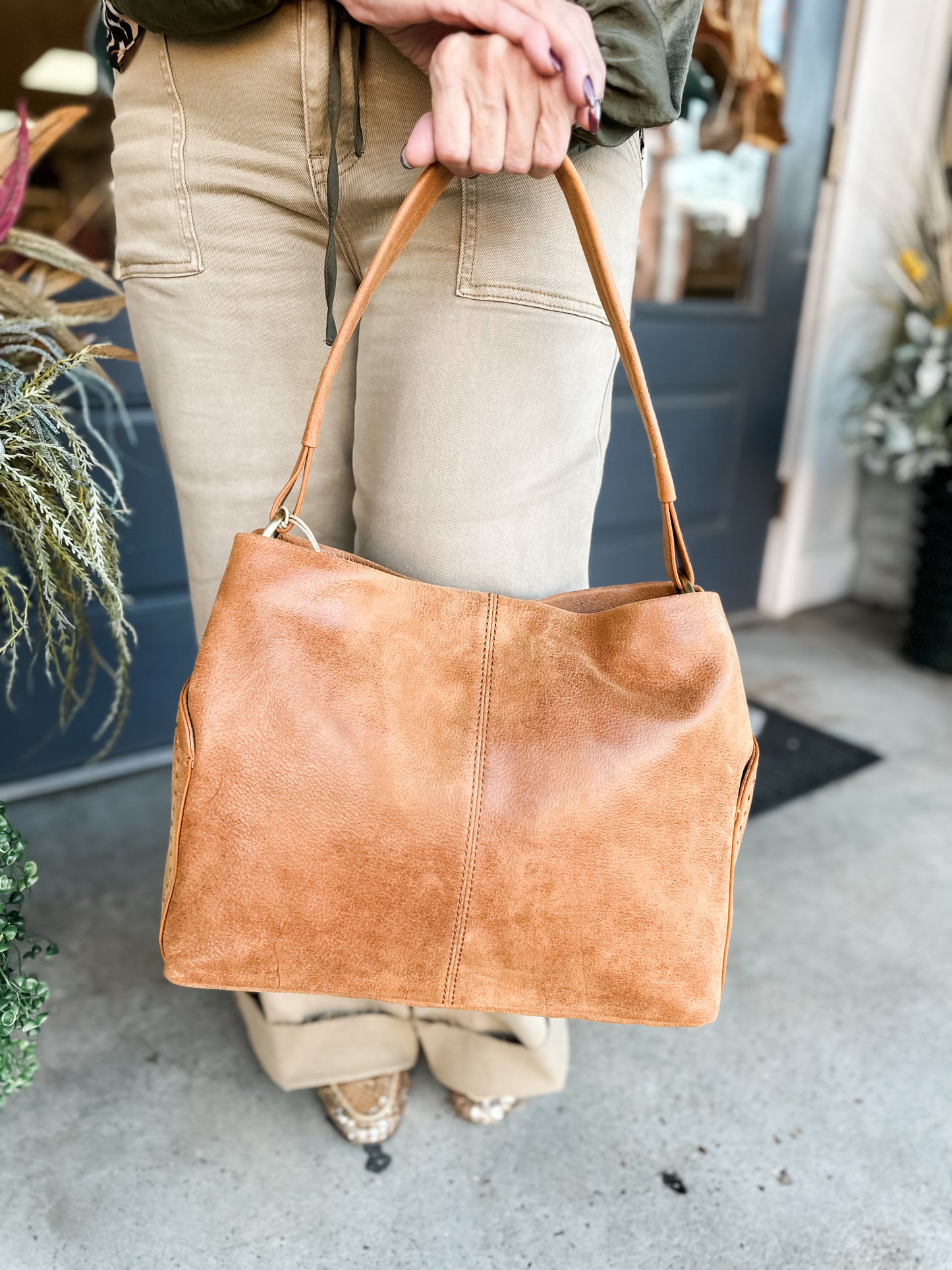 Seneca Shoulder Bag Whiskey