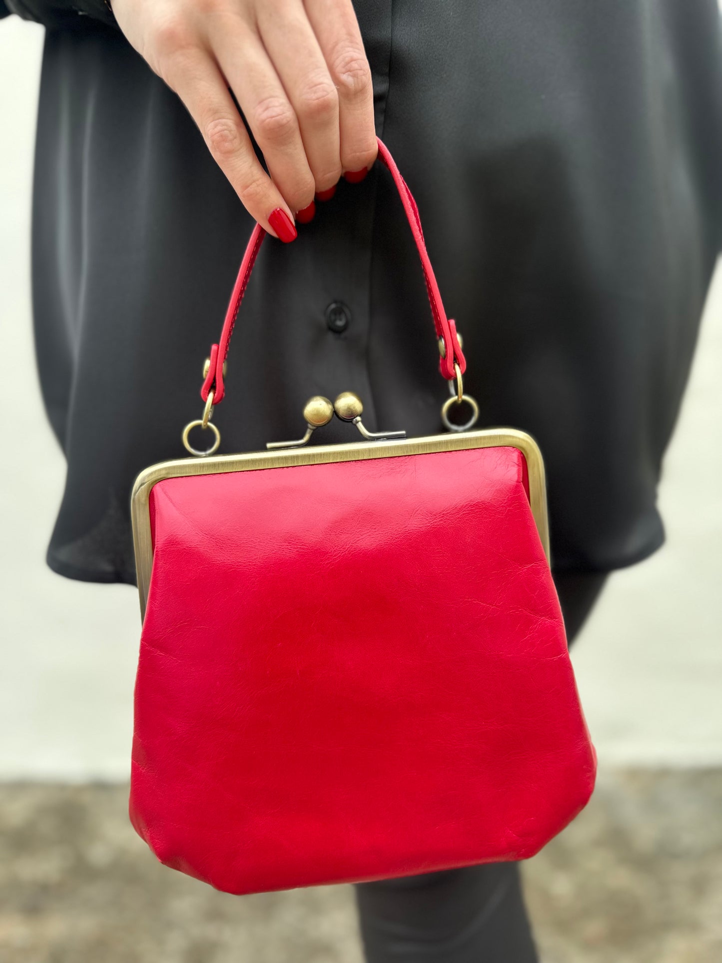 Alba Crossbody Claret