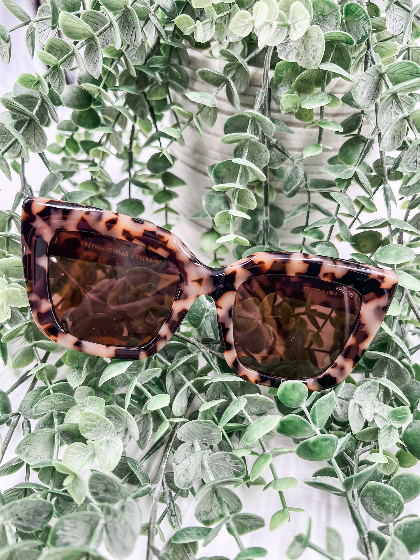 Potofino Cat Eye Tortoise Sunglasses