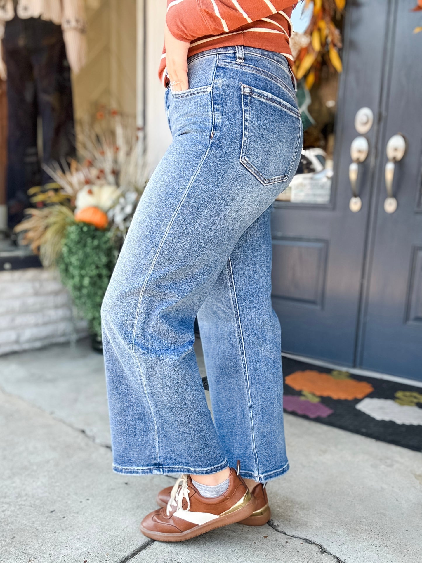 Lisa Mid Rise Wide Leg Denim Jeans