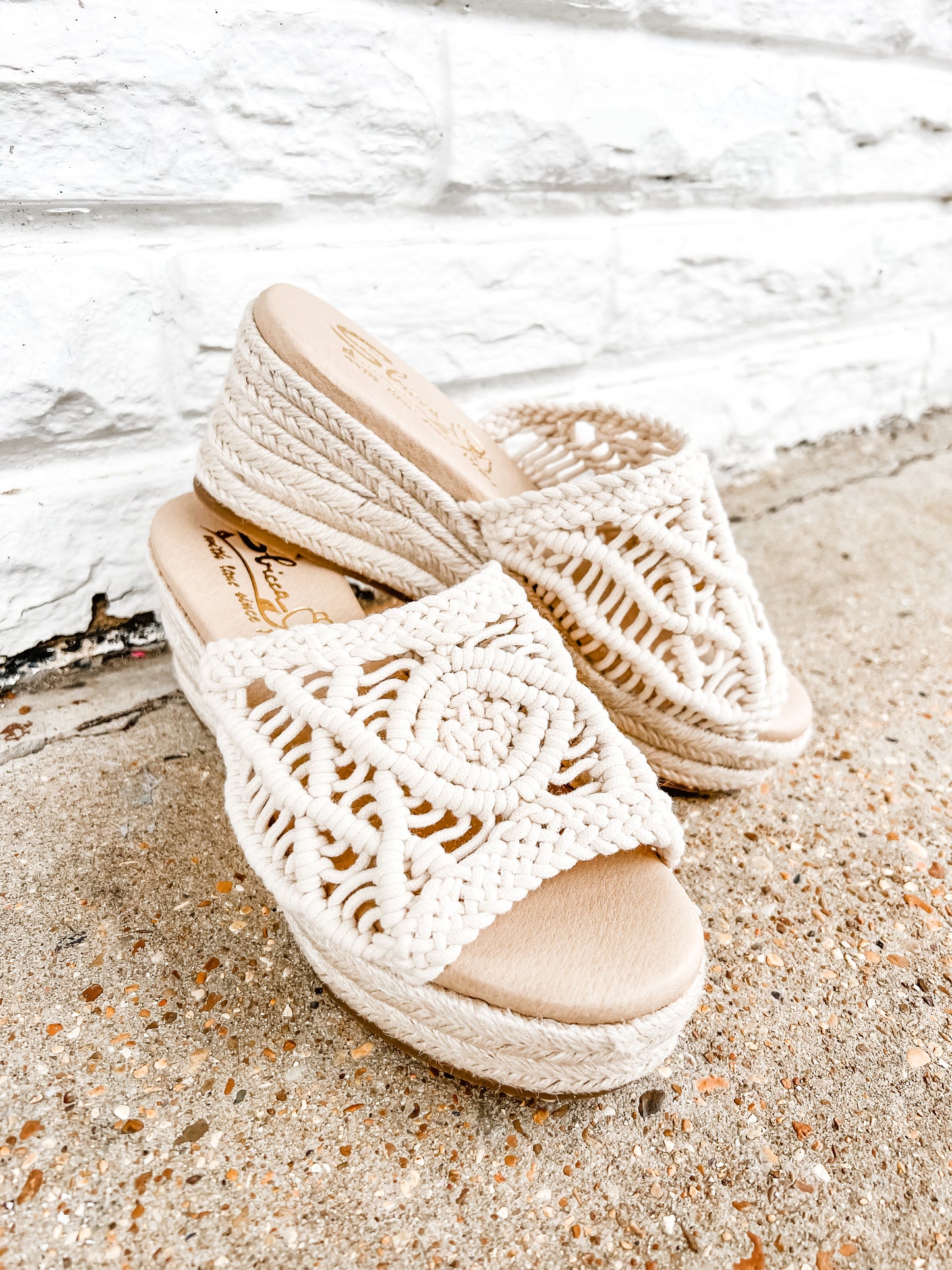 Eureka Macrame Slide