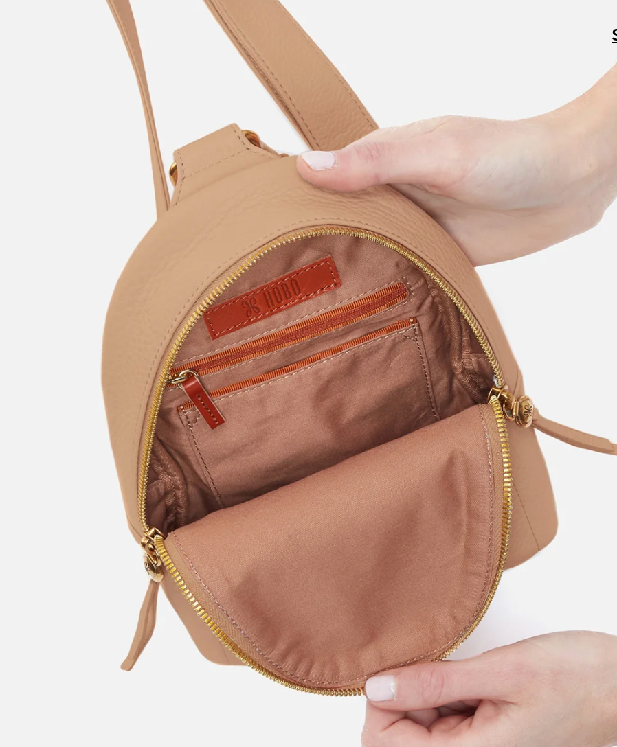 Fern Sling Pebbled Leather Sandstorm