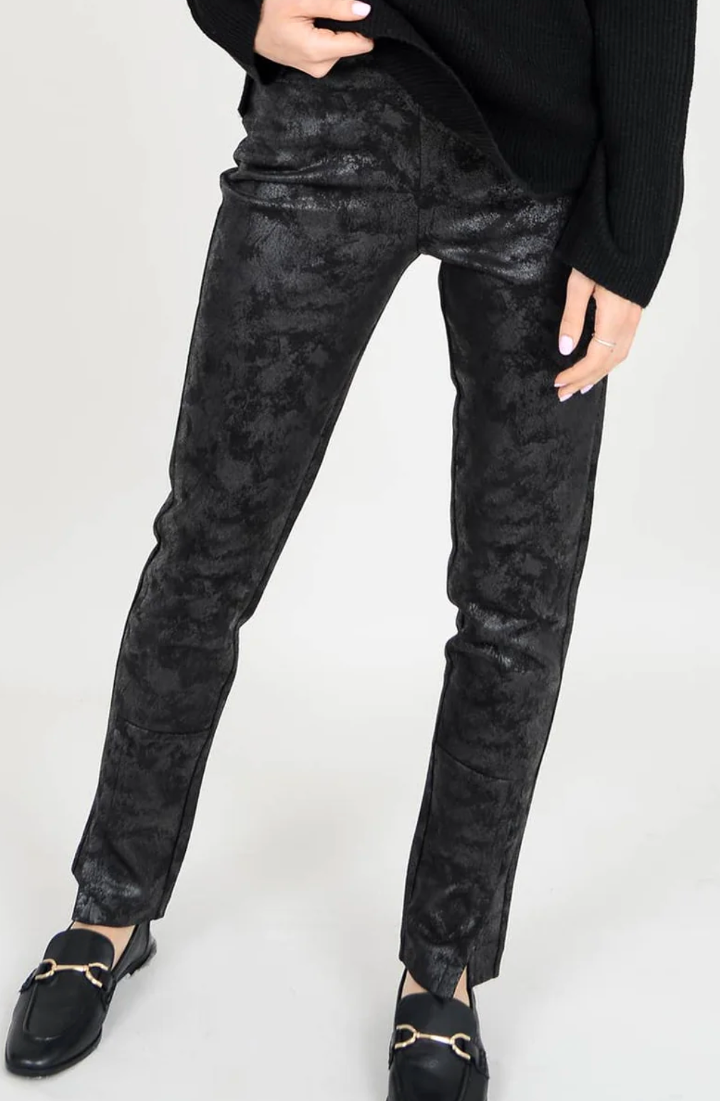 Filo Split Bottom Legging