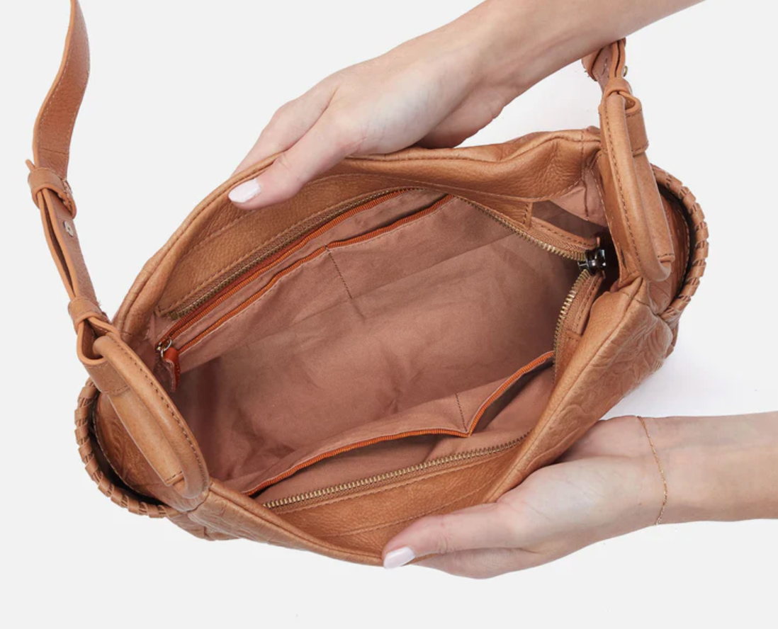 Sheila Crossbody Saddle