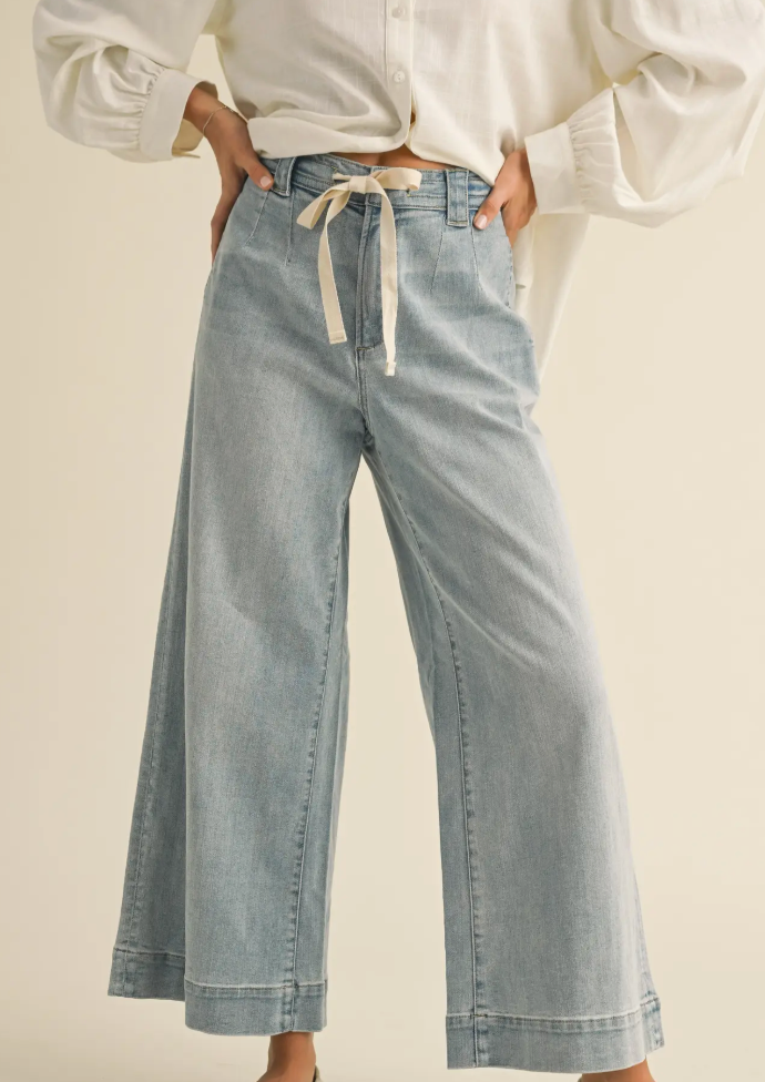 Washed Denim with Tie