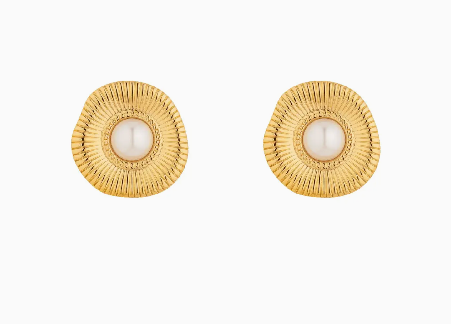Sweet Pearl and Gold Studs