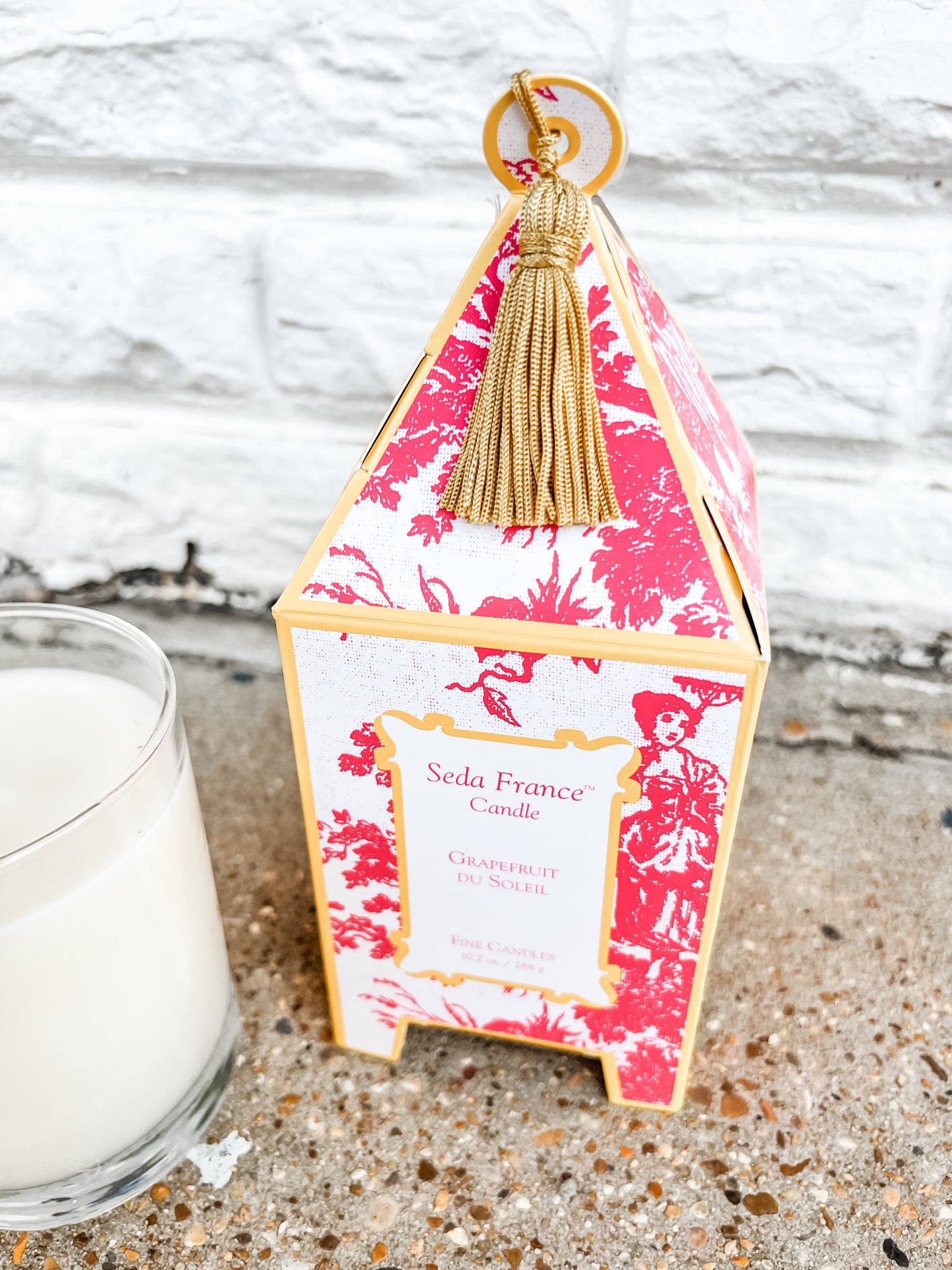 Grapefruit Box Candle