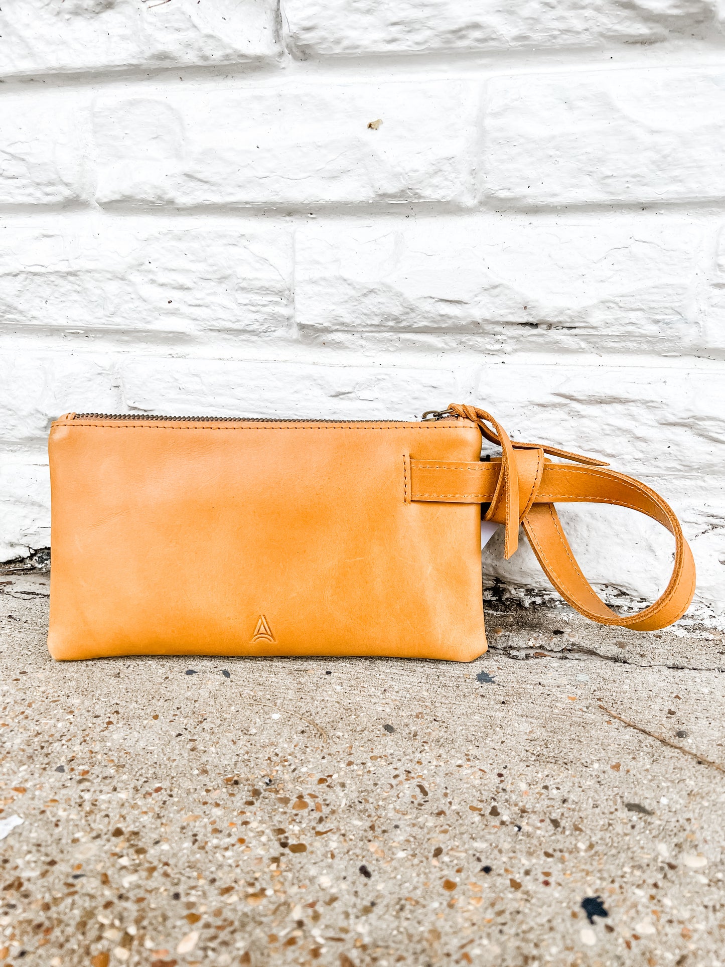 Rachel Wristlet Cognac