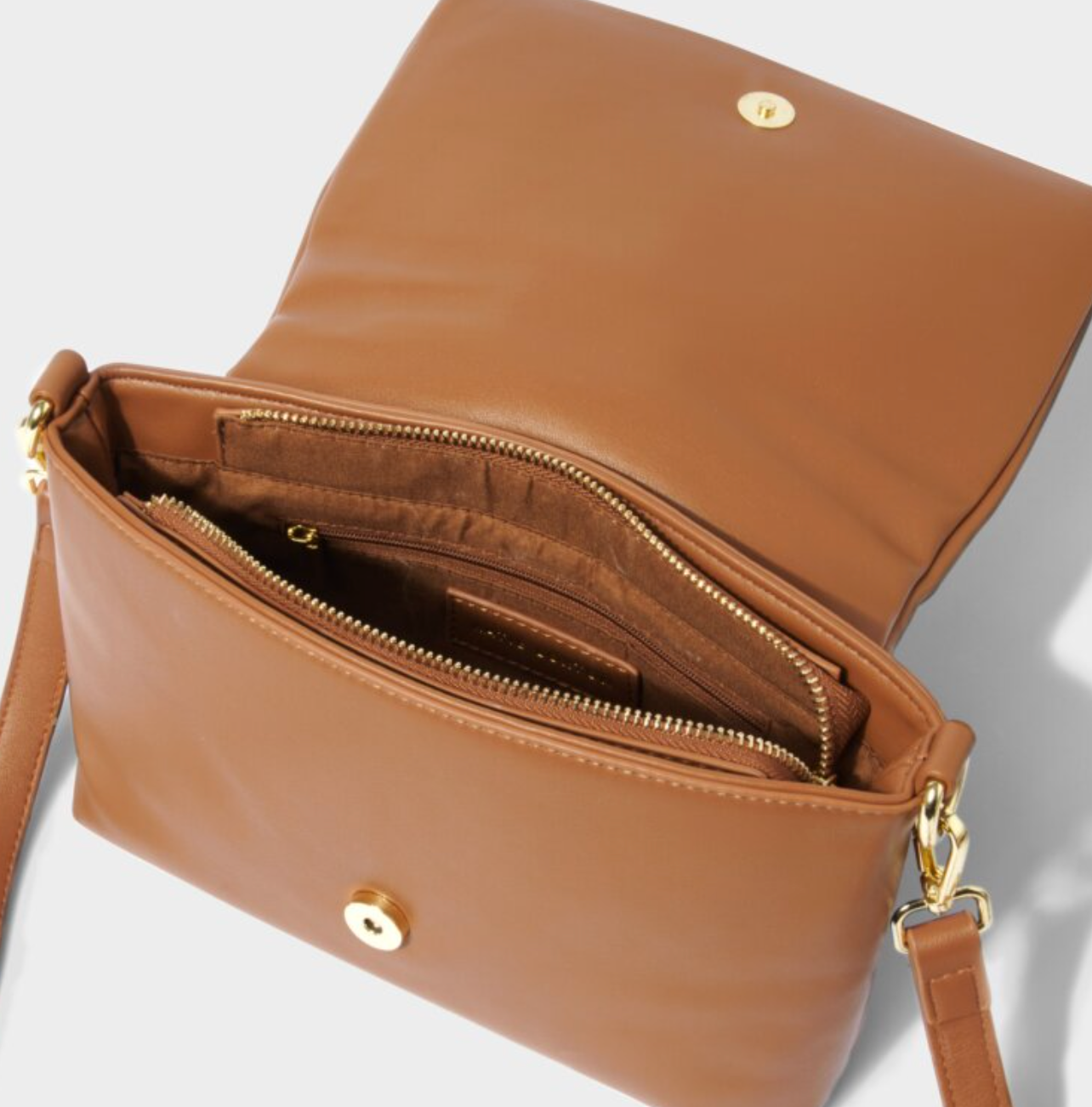 Mischa Slouch Bag Tan