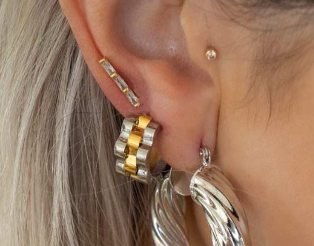 Rolly Two Tone Baby Hoops