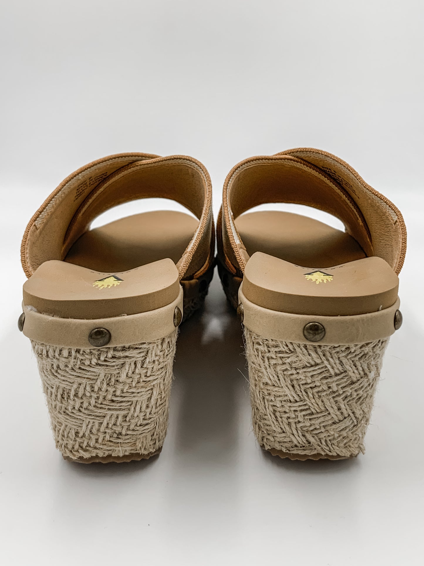 Sandpointe Natural Heel