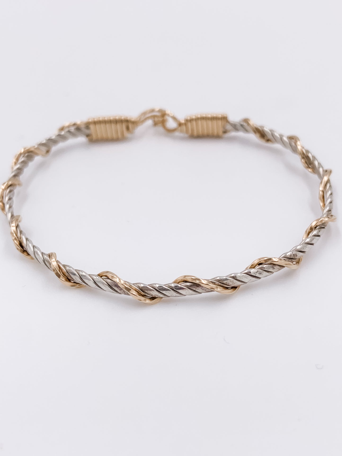 Everlasting Bracelet