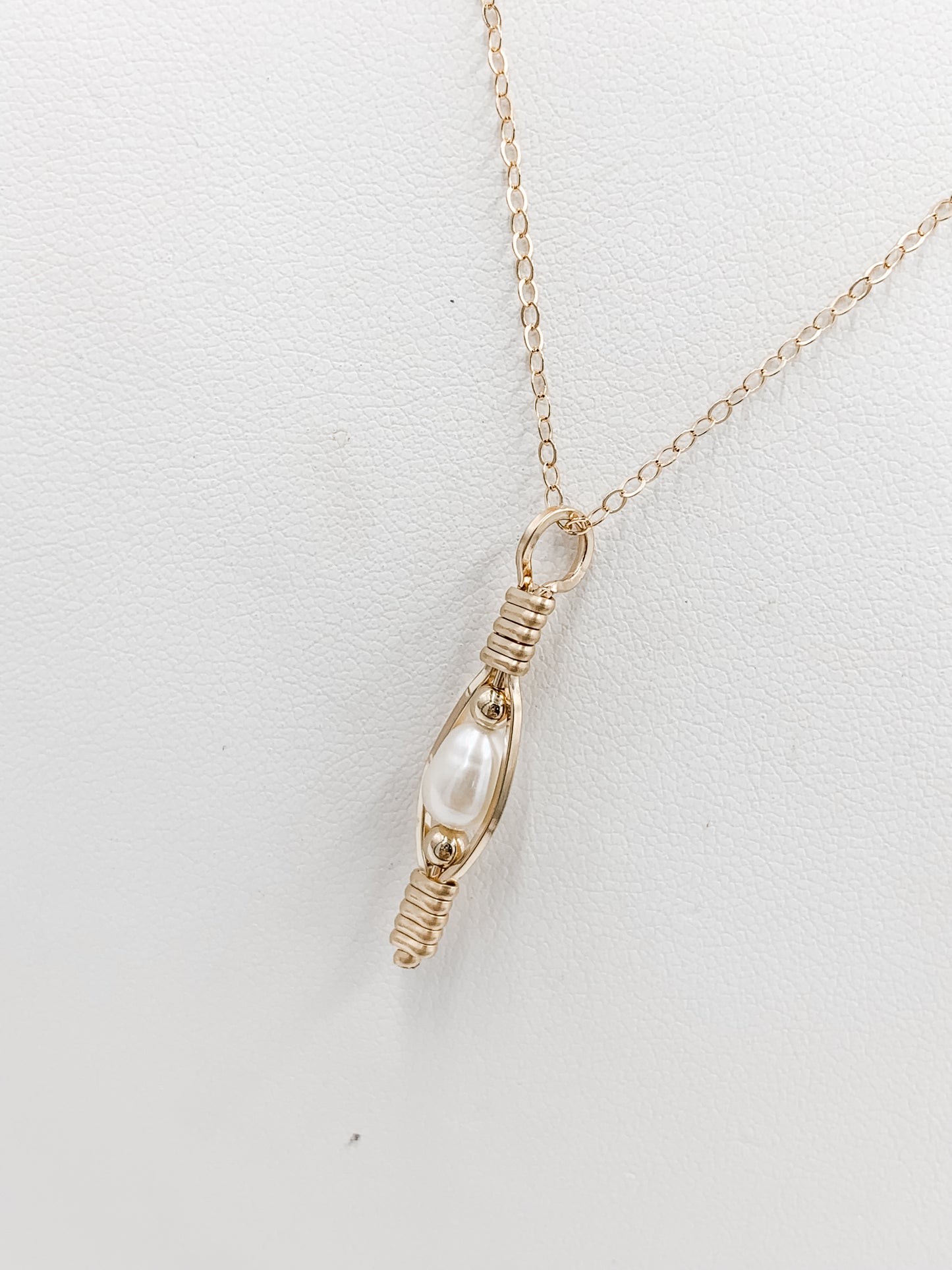 Bella Necklace