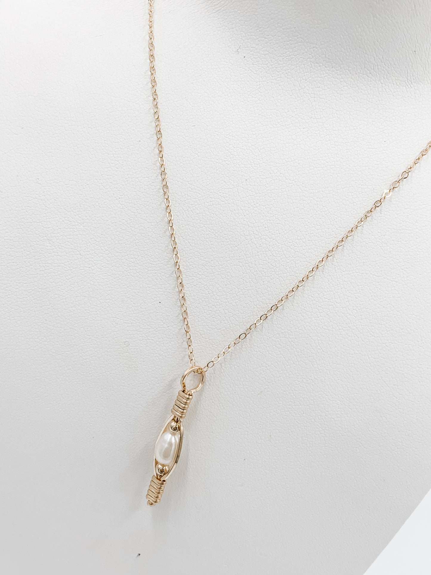 Bella Necklace
