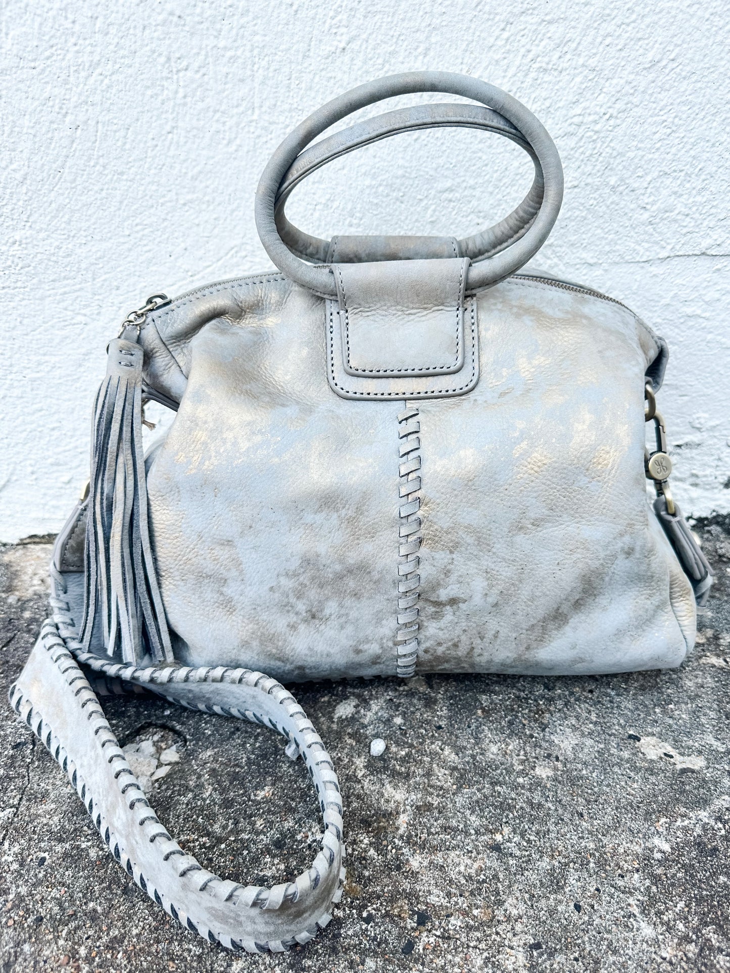 Sheila Medium Golden Granite