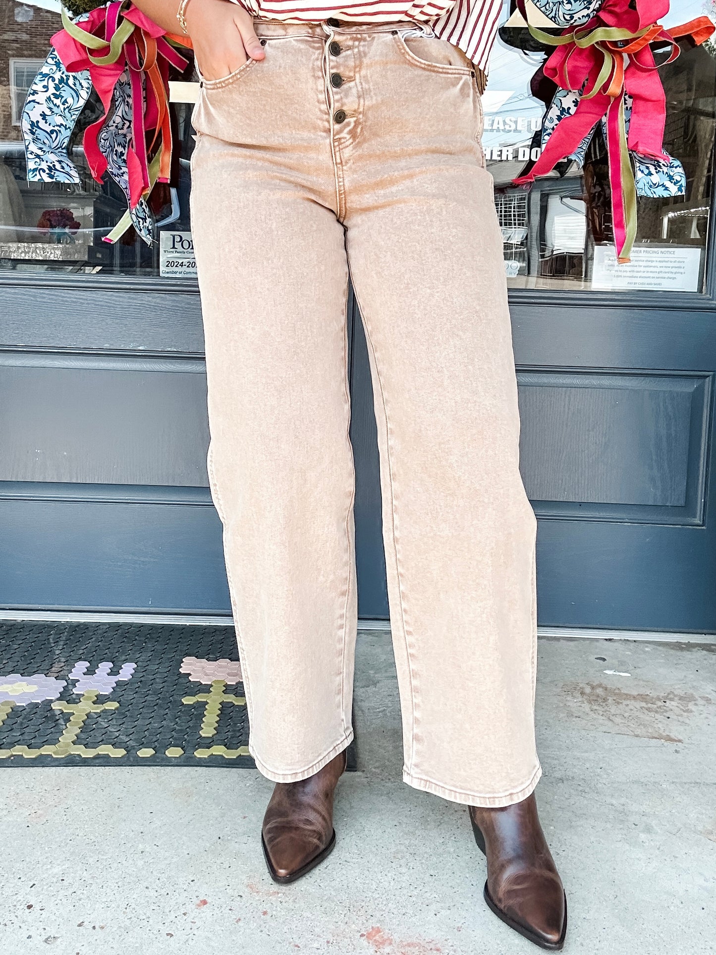 Evelyn Khaki Jeans