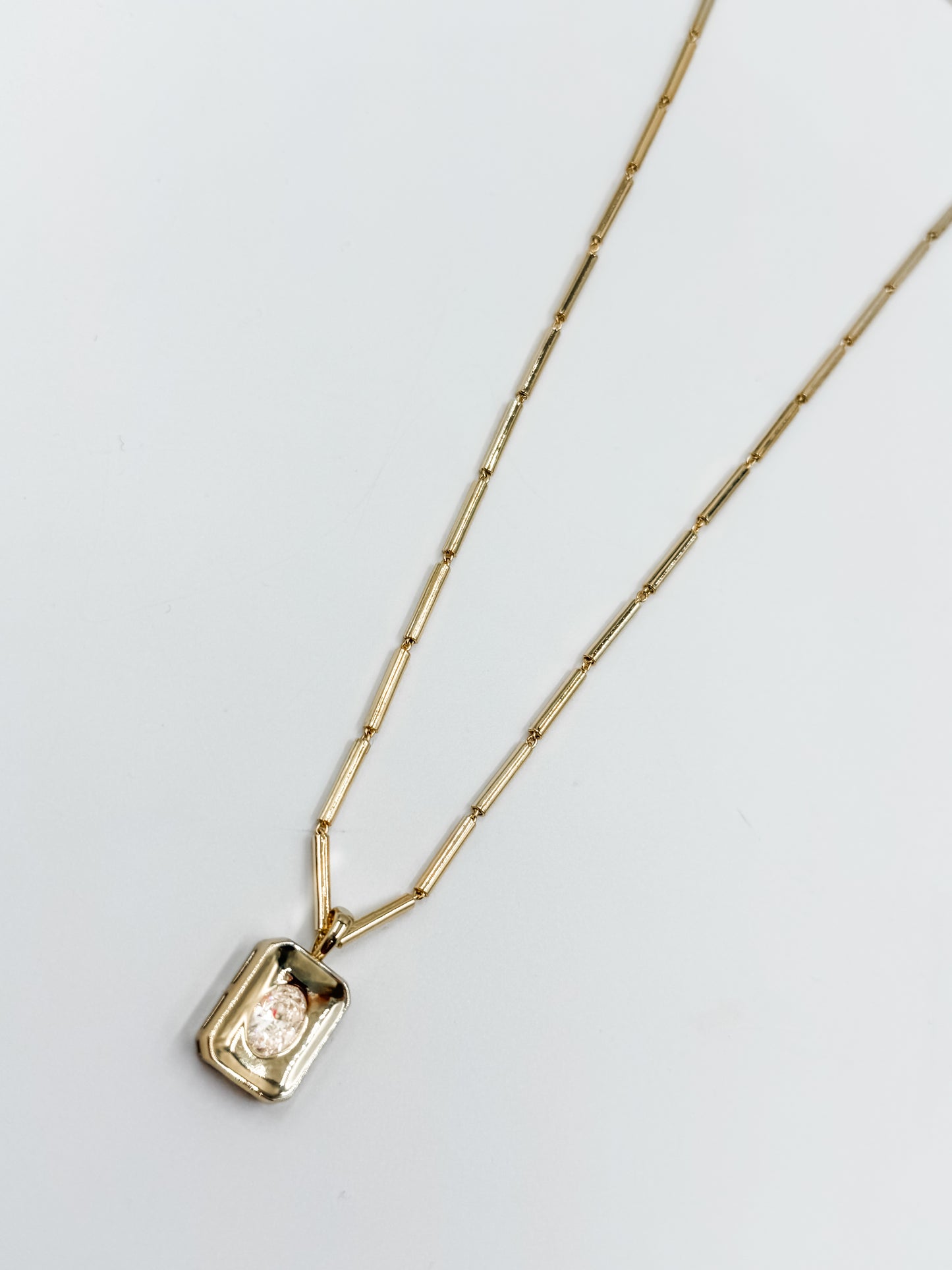 Meghan Bezel Necklace