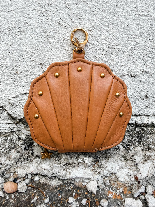 Seashell Clip Pouch