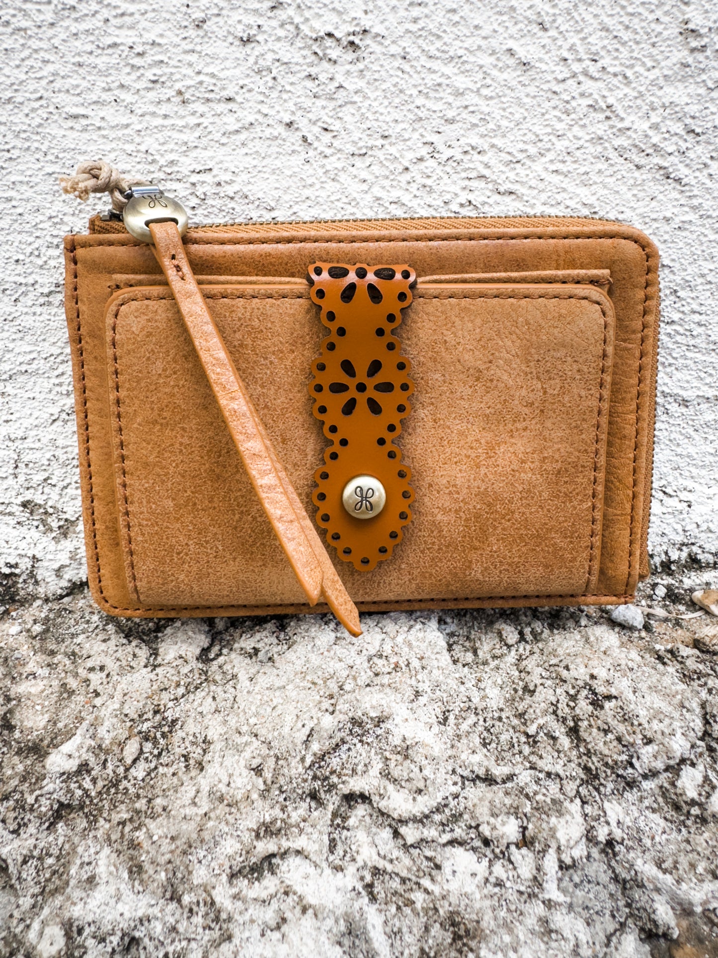 Tabby Zip Medium Wallet in Whiskey