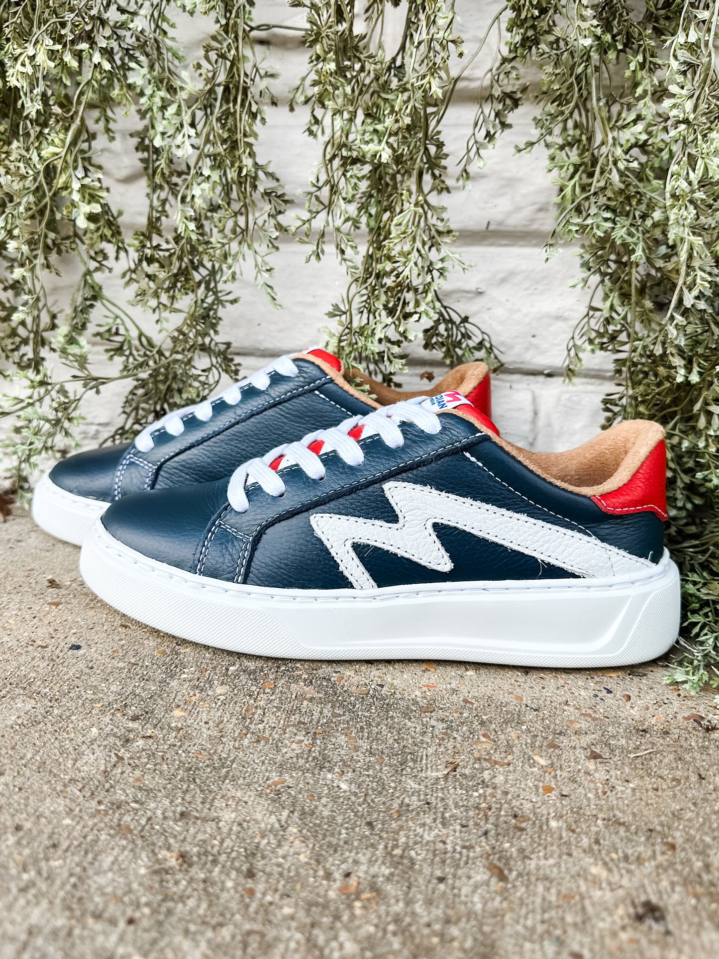 Epic Sneaker Navy/White/Red