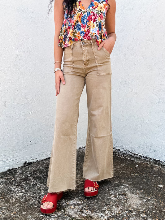 Utility Patch Pocket Wide Leg Denim Jeans
