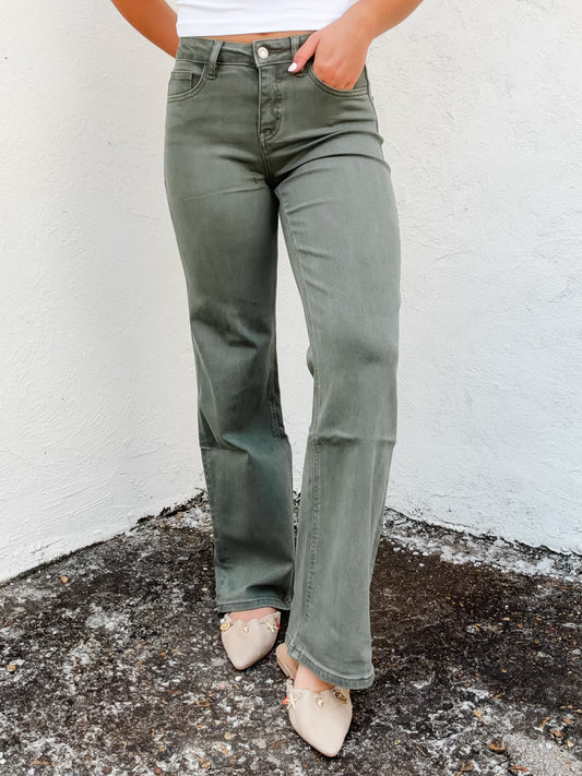 Initia Mid-Rise Jeans