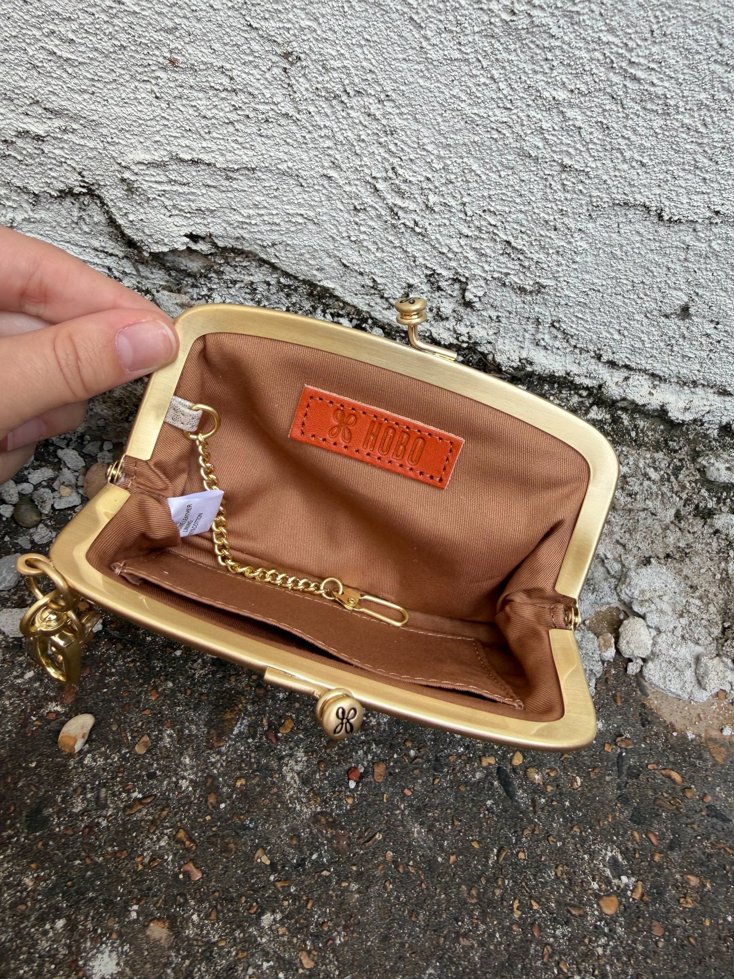 Cheer Frame Pouch Sand Shimmer