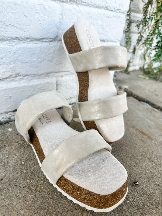 Borego Gold Frost Shoe