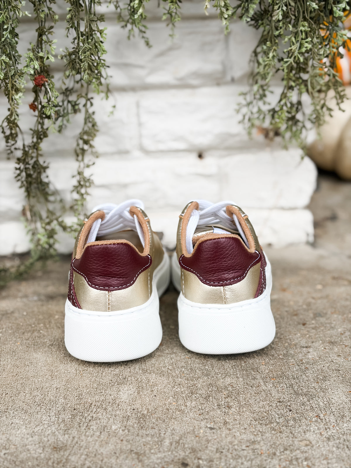 Epic Sneaker Gold/Maroon