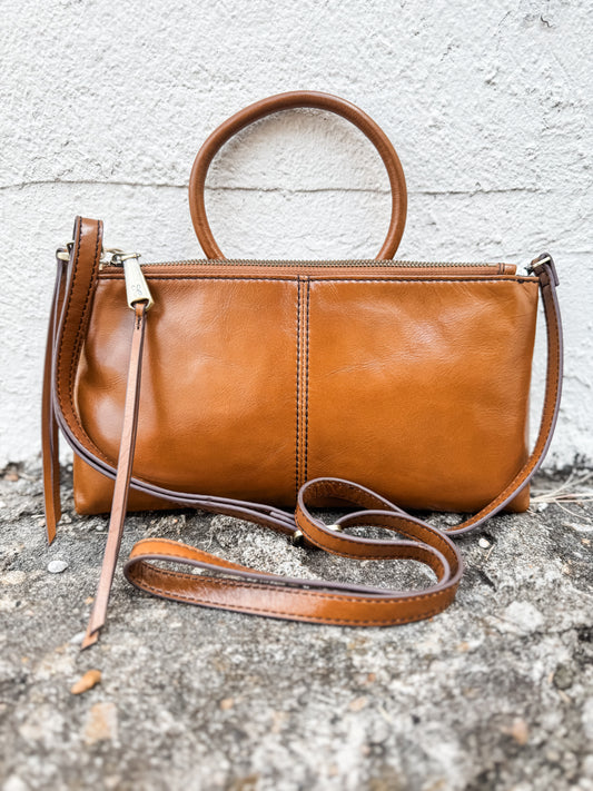 Sable Crossbody in Truffle