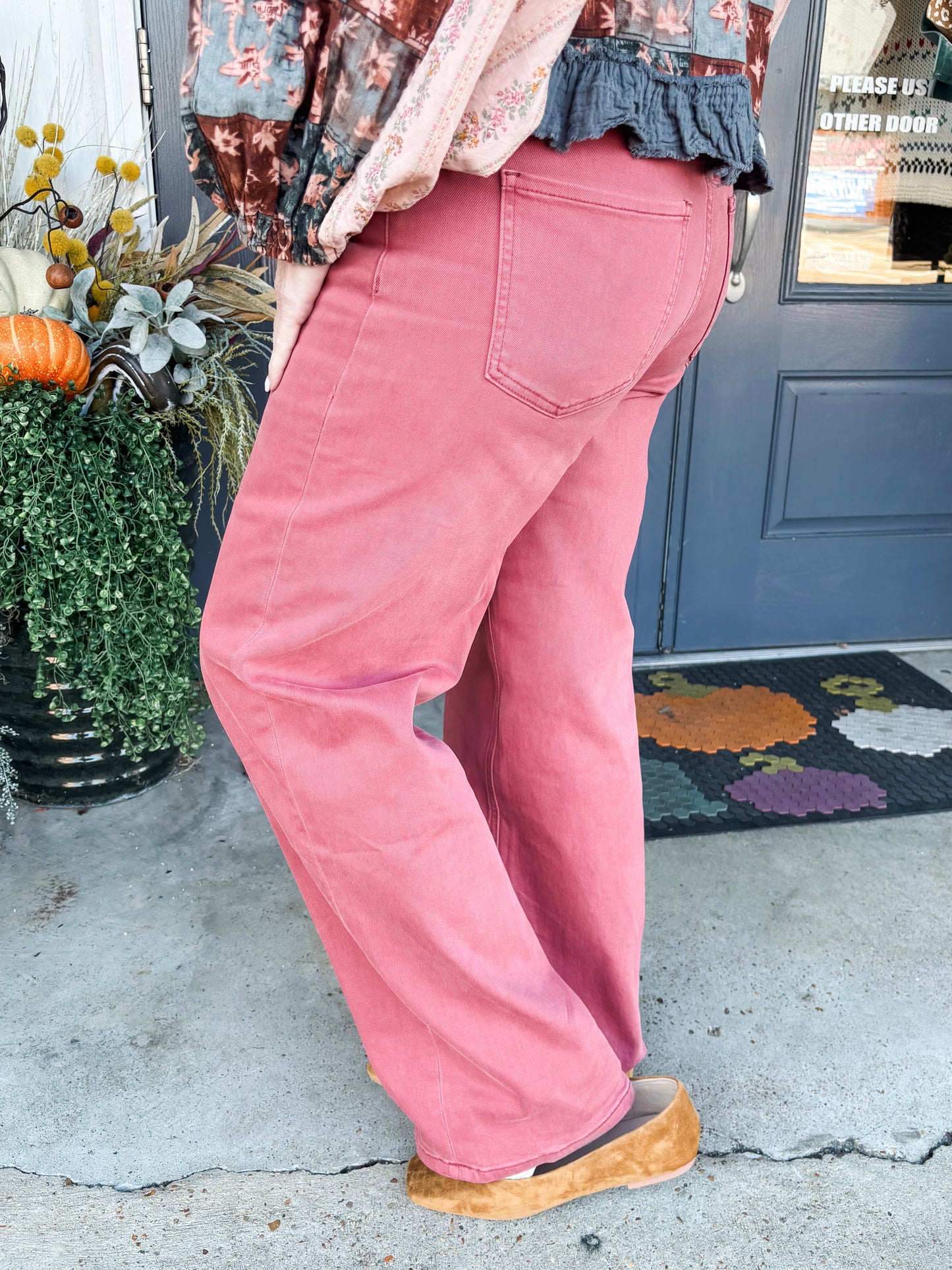 Flora High Rise Straight