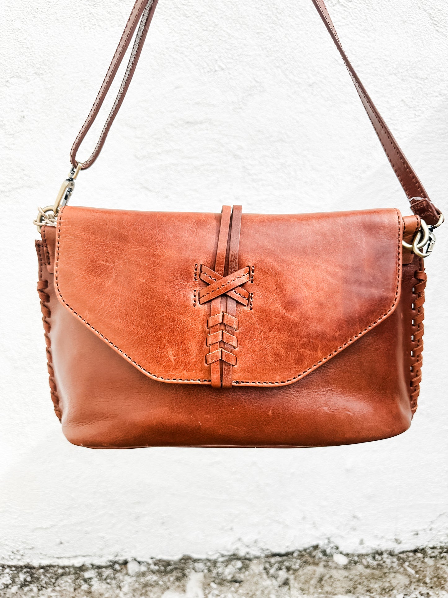 Expedition Shoulder Crossbody Pecan Ridge