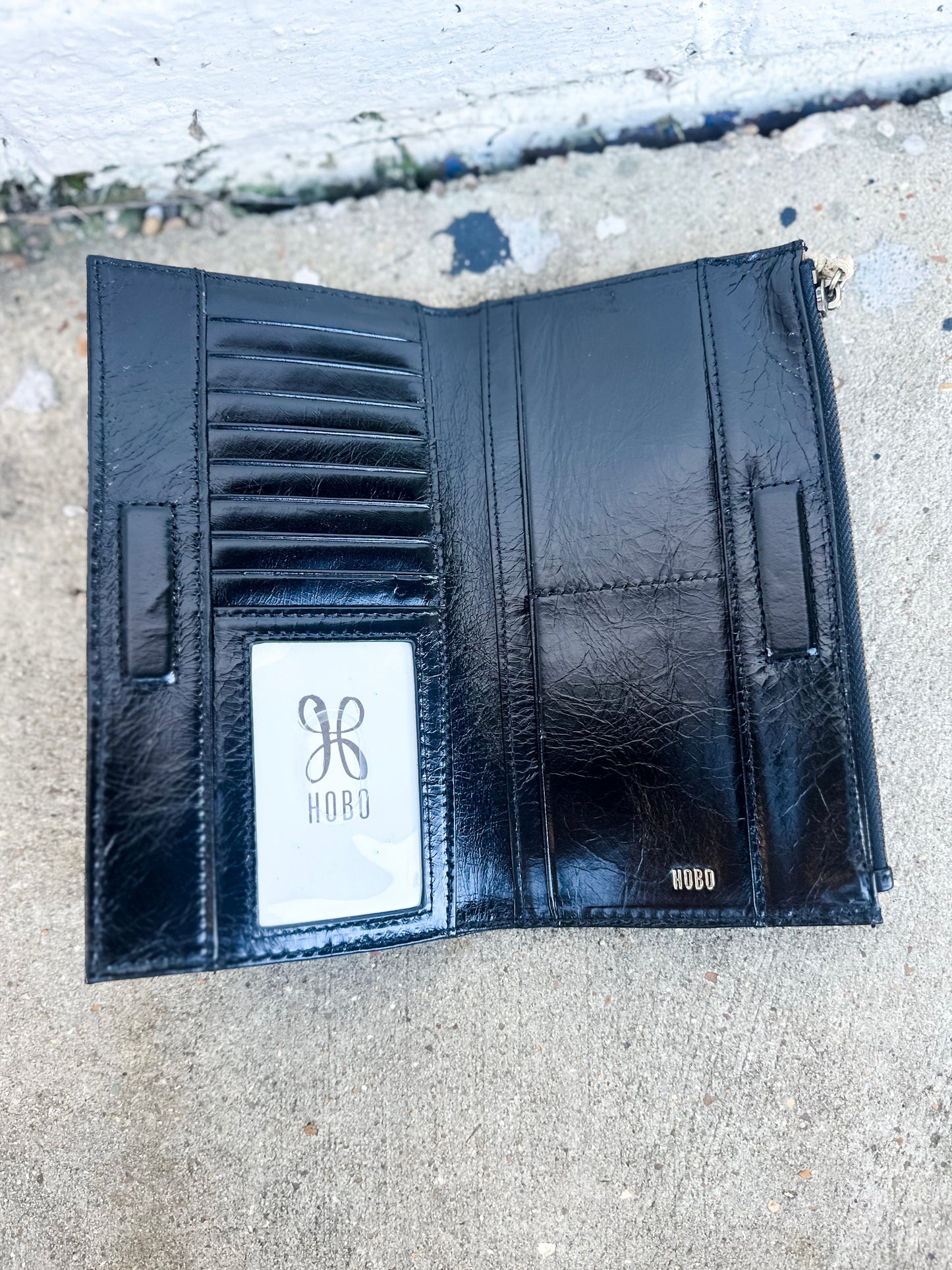 Jill Large Bifold Wallet Black