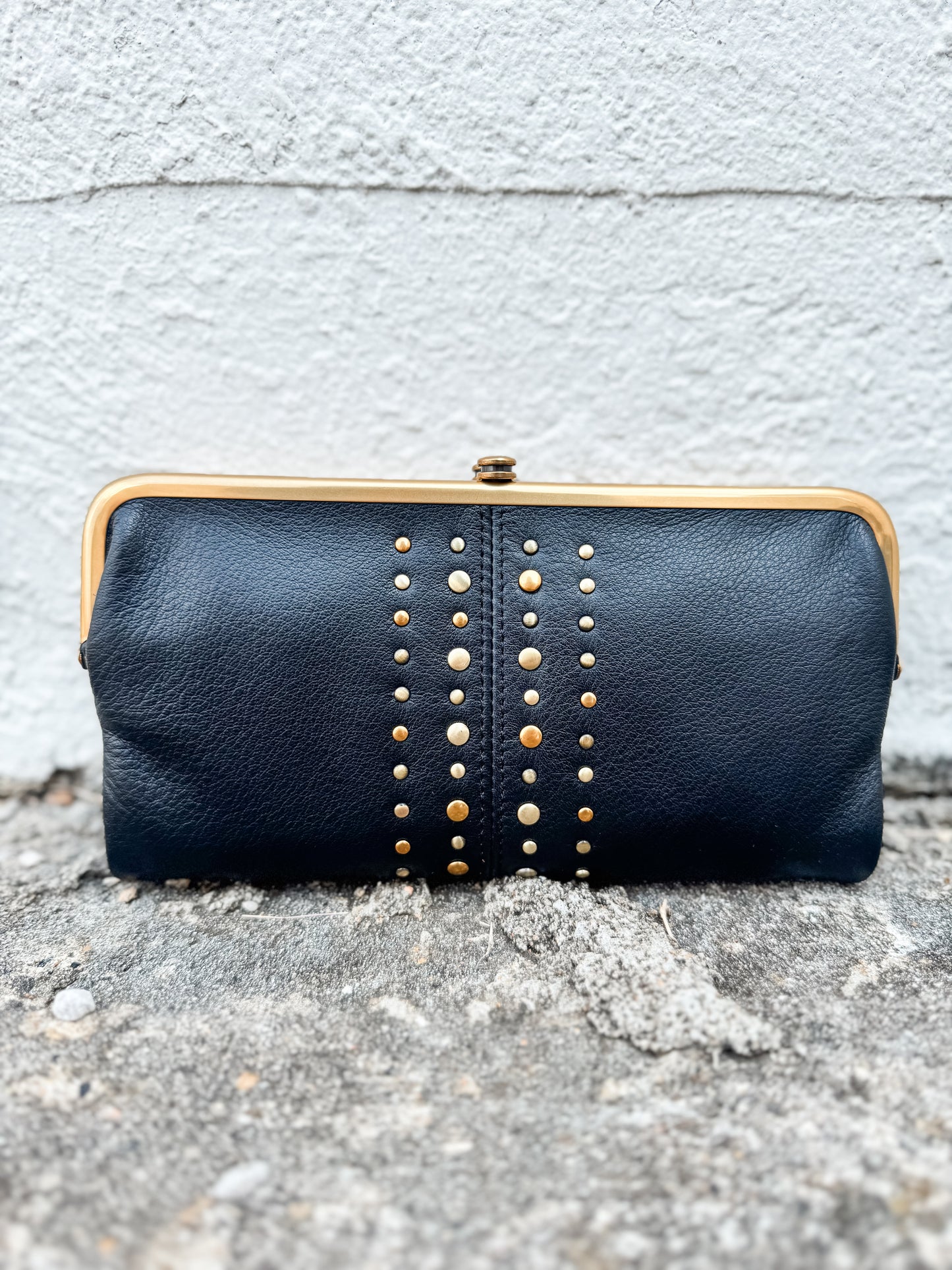 Lauren Clutch-Wallet Black with Studs