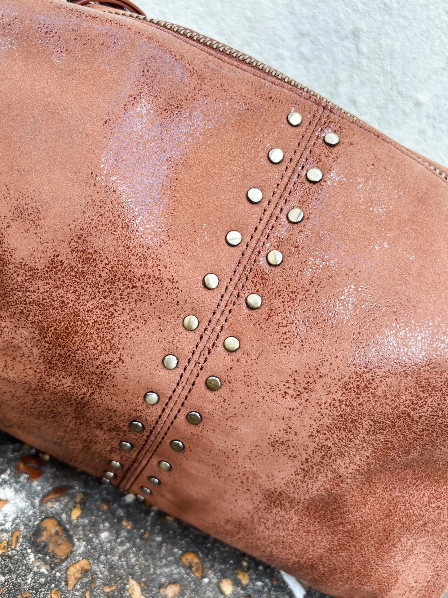 Avon Shoulder Bag Burnished Saddle