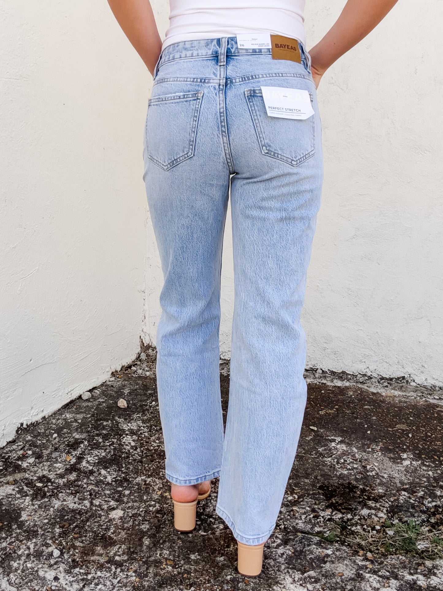 Leanna Mid Rise Barrel