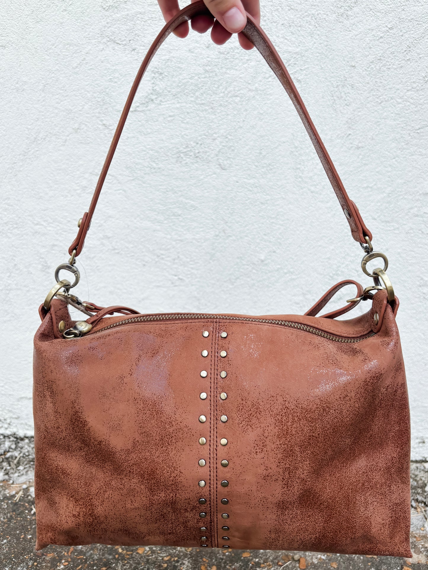 Avon Shoulder Bag Burnished Saddle