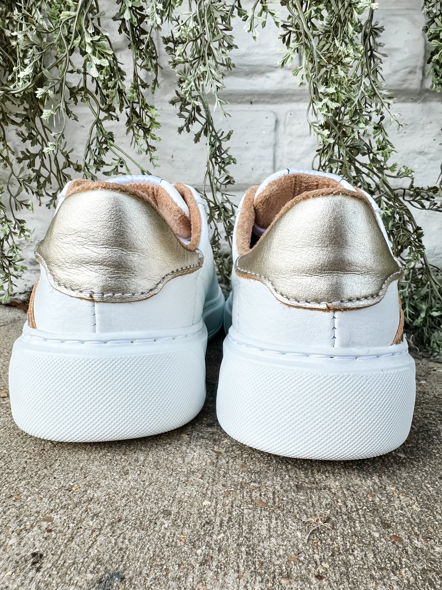 Epic Sneaker White/Gold