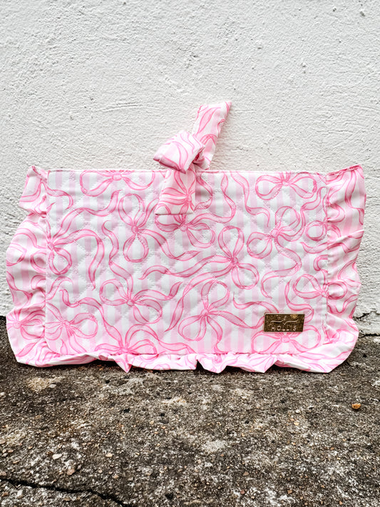 Quilted Bible Sleeve Pink