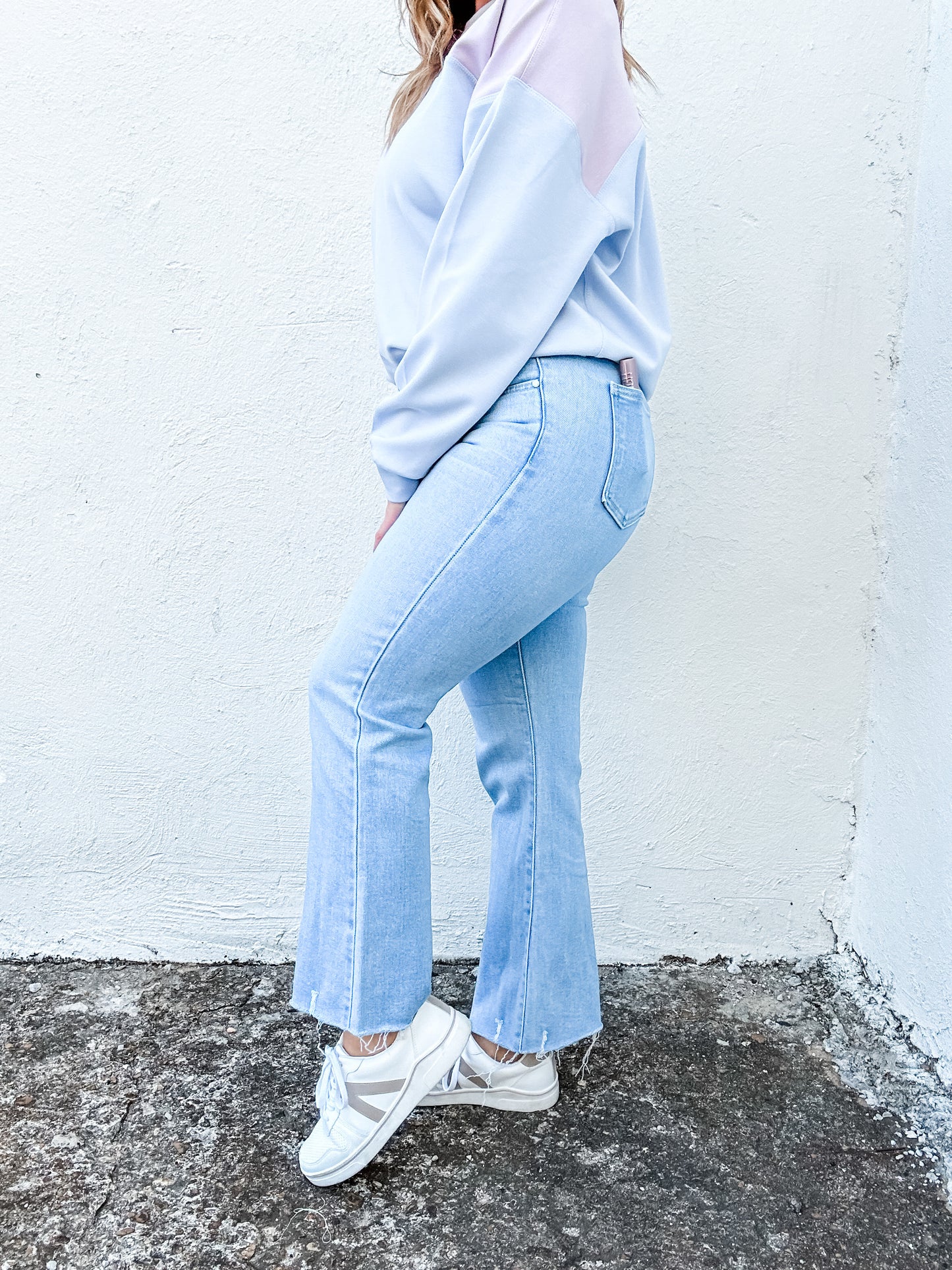 Frayed Crop Flare Jean