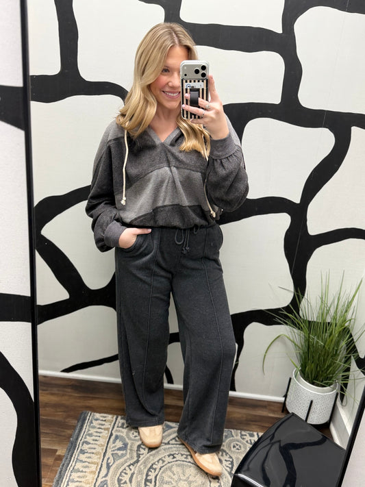 Noir Lights Pants